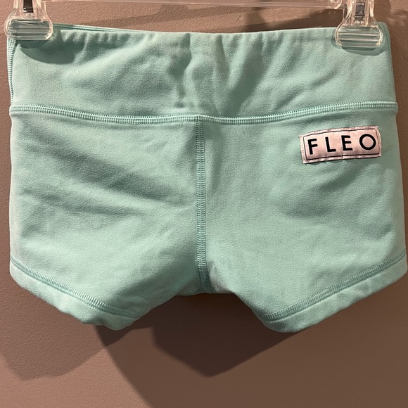 FLEO Aqua Splash x Katie Crewe XS - Picture 3 of 6